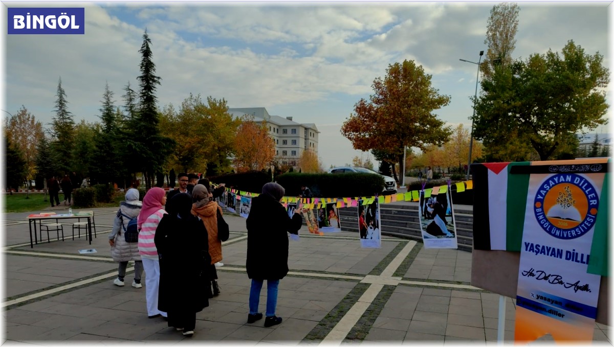 Üniversite öğrencilerinden '3 Dilde Filistin' fotoğraf sergisi