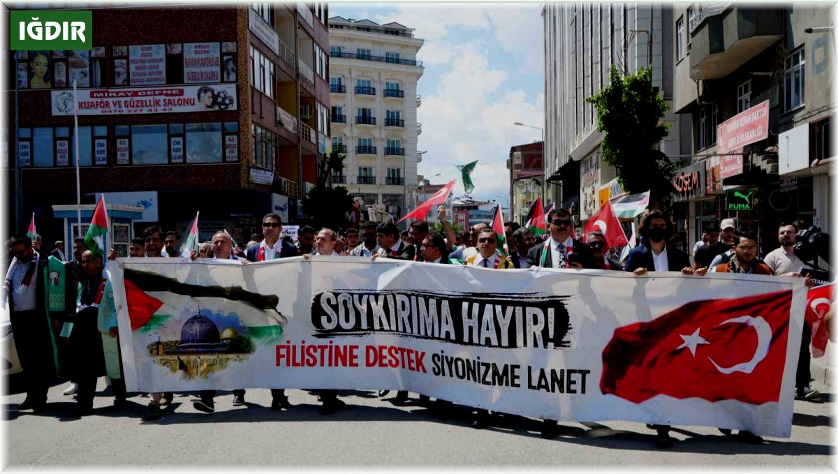 Üniversite öğrencilerinden "Filistin" temalı mezuniyet yürüyüşü