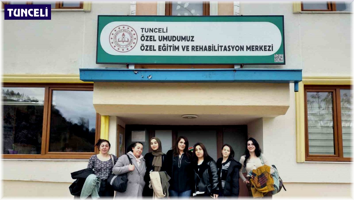 Üniversite öğrencilerinden rehabilitasyon merkezine 'Gönüllülük' yolculuğu