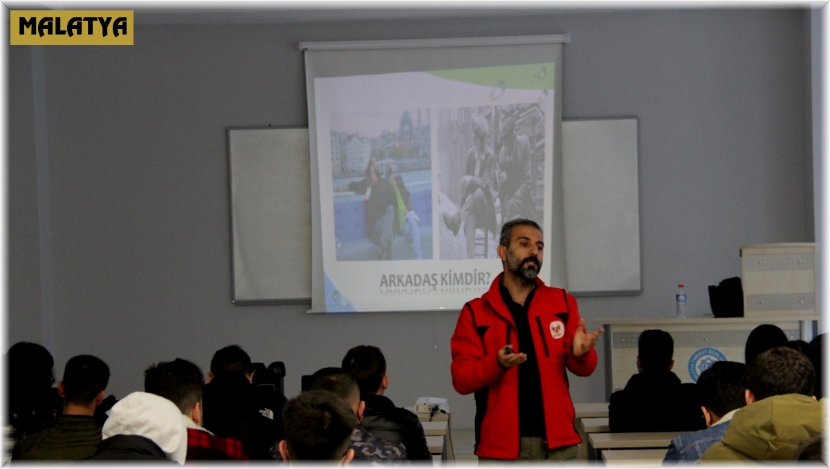 Üniversite velise öğrencilerine "terör" eğitimi