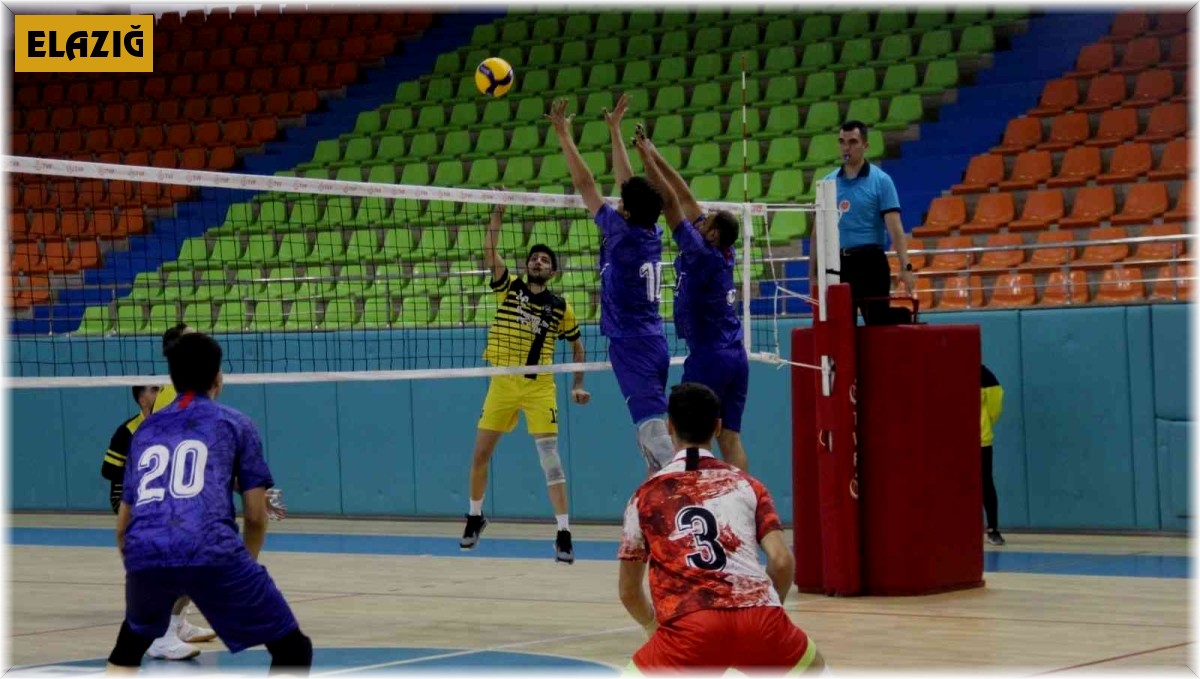 Üniversiteler Voleybol Erkekler 1. Lig Grup Birinciliği maçları Elazığ'da
