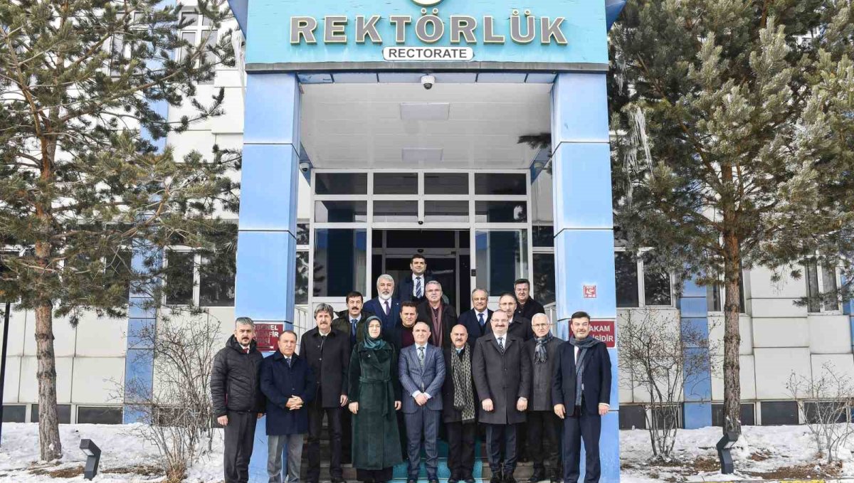 Üniversitelerarası kurul yönetimi Kars'ta toplandı