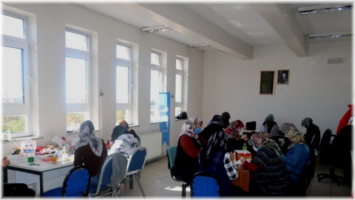 Üreten kadınlar bürokrasiyle buluştu