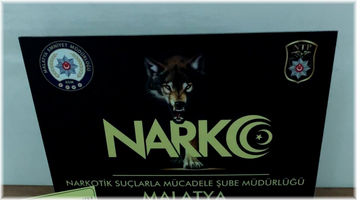 Uyuşturucu satıcıları tutuklandı