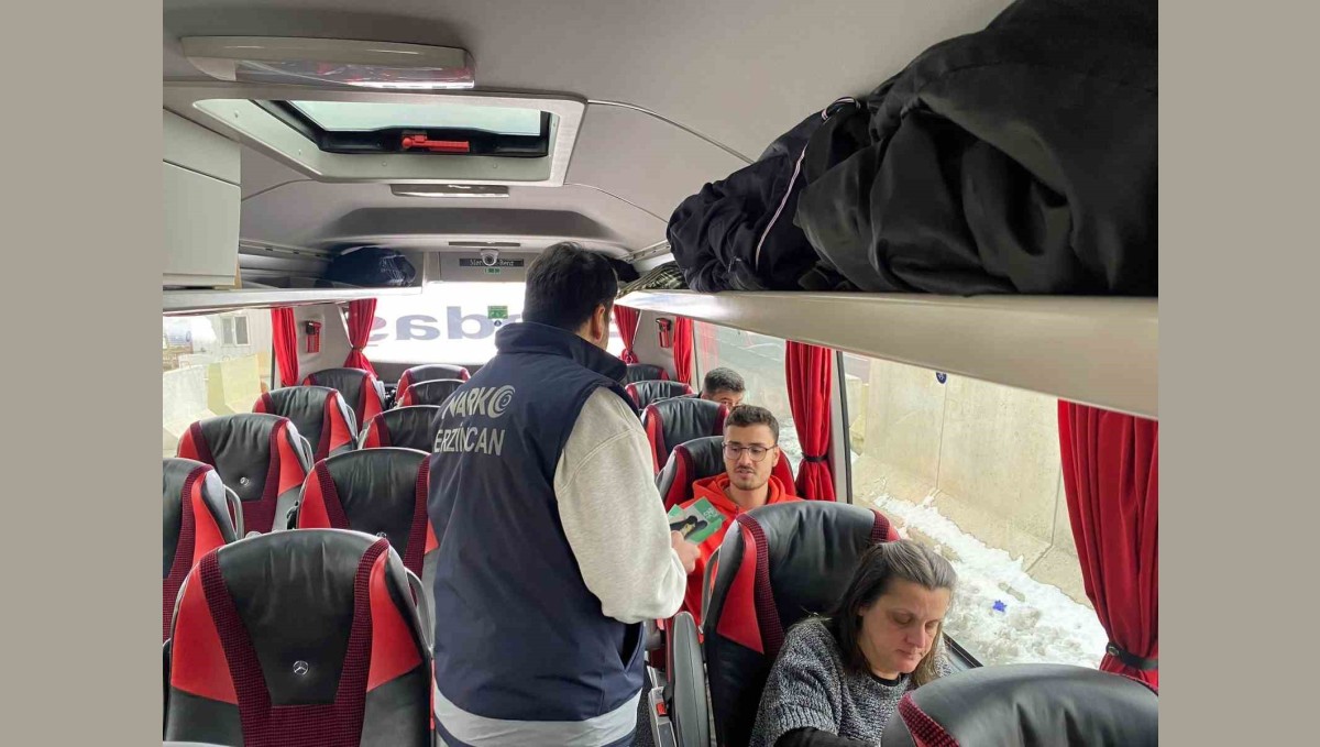 Uyuşturucuya karşı 440 yolcu bilgilendirildi