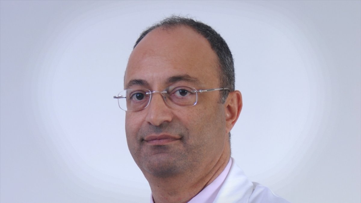 Uzmanlar, aşı hakkında ortaya komplo teorileri atanlara karşı uyardı