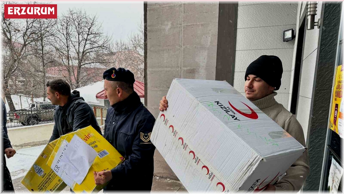 Uzundere tek yürek oldu, vatandaşlar depremzedeler için seferber oldu