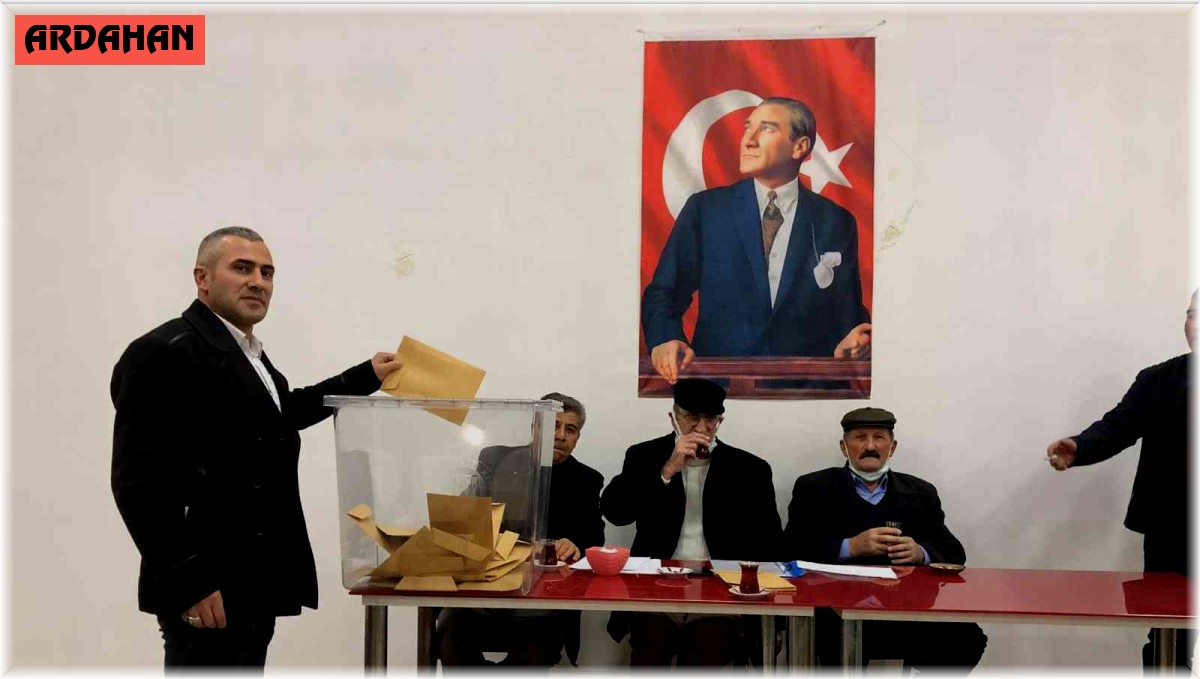 Uzunkaya yeniden başkan seçildi