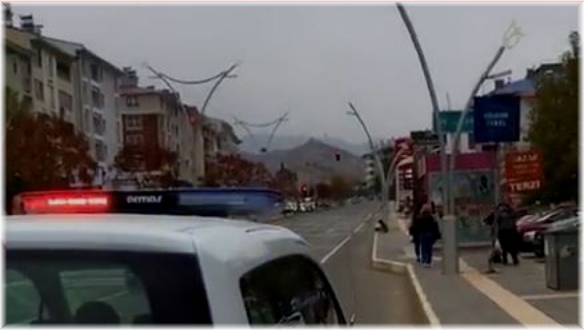 Vaka sayısı artan Tunceli'de polis anons yaparak vatandaşları uyardı