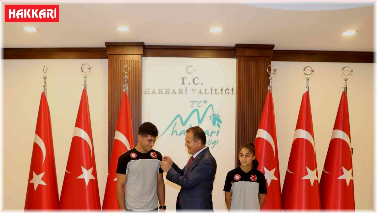 Vali Akbıyık, Balkan ikincisini makamında kabul etti