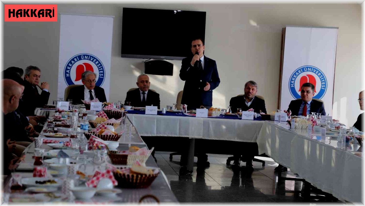 Vali Akbıyık, "Hakkari en güzel dönemini yaşıyor"