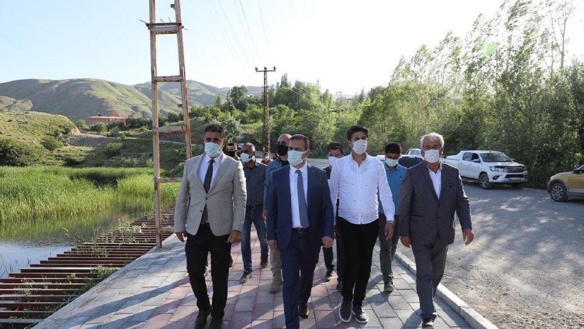 Vali Akbıyık: "Hakkari, Türkiye'nin cennet köşelerinden birisidir"