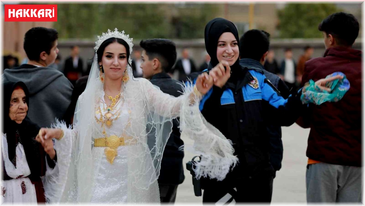 Vali Akbıyık, şehit kızının düğününe katıldı