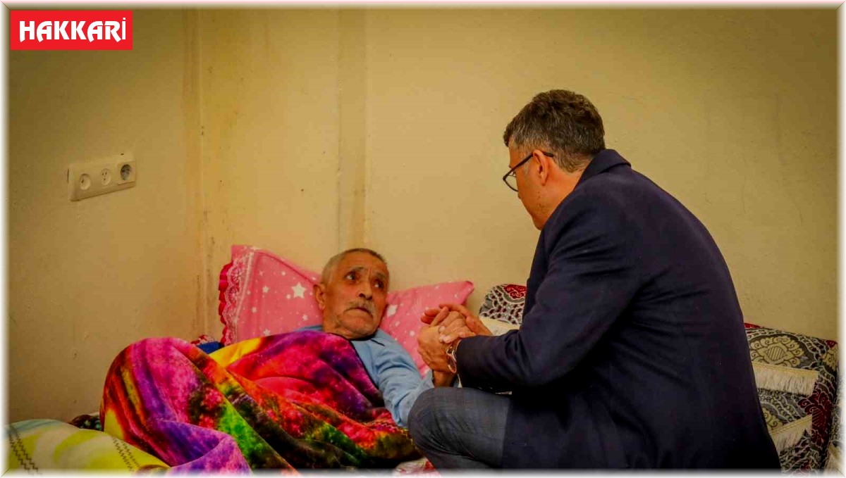 Vali Ali Çelik, aileleri yalnız bırakmıyor