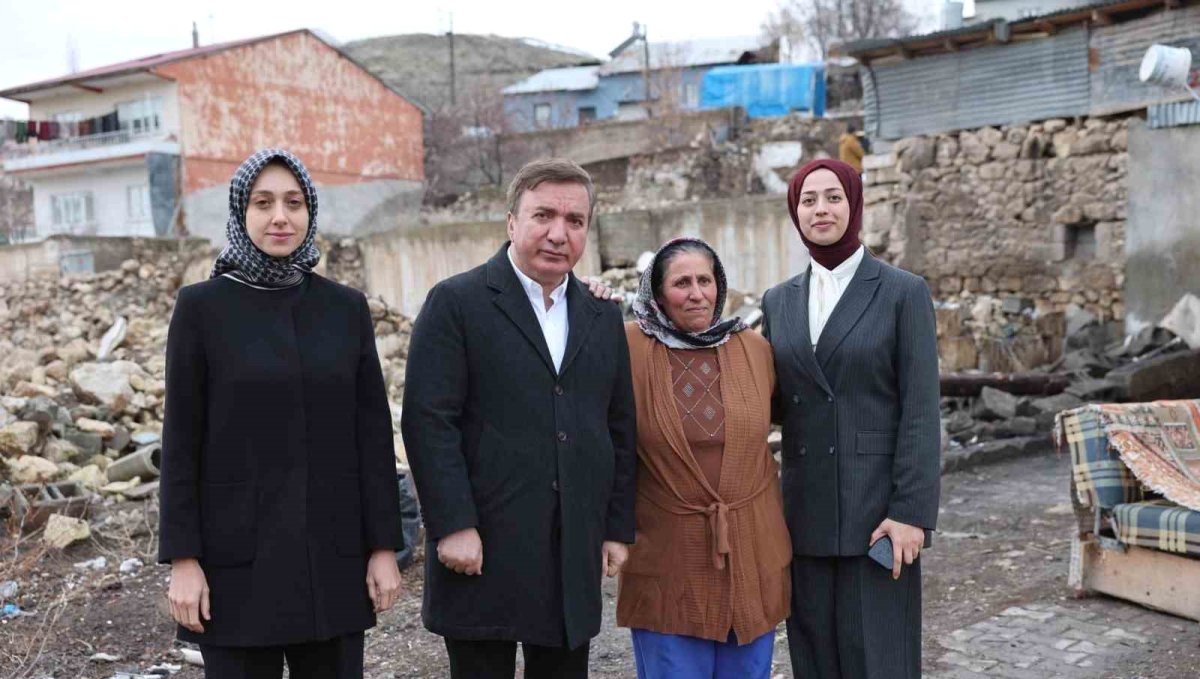 Vali Aydoğdu'dan Tercan'da hane ziyaretleri