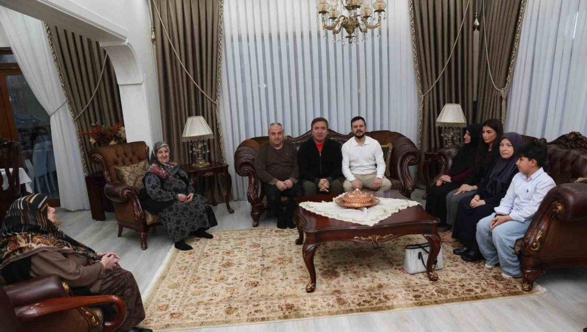 Vali Aydoğdu şehit aileleriyle iftar yaptı
