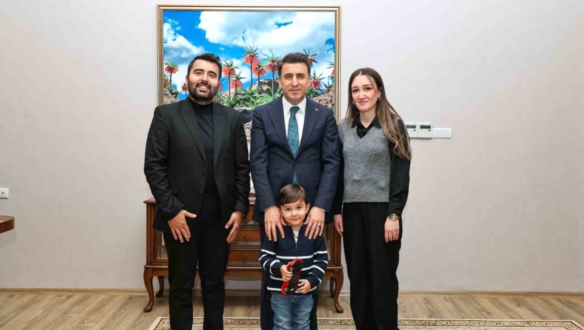 Vali Aygöl, vatandaşlarla bir araya geldi