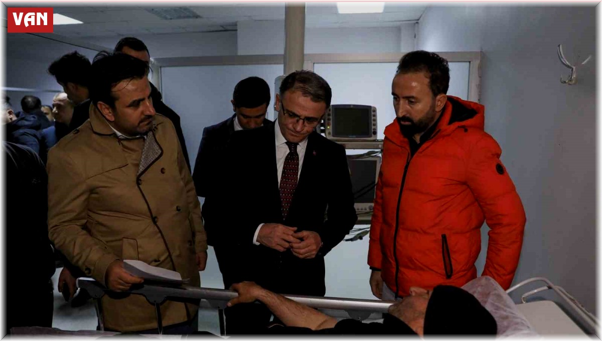 Vali Balcı, çığdan kurtulan yaralıları hastanede ziyaret etti