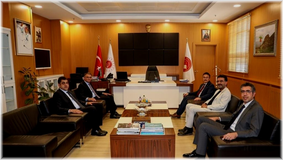 Vali Balcı, Cumhuriyet Başsavcısı Dönmez'le bir araya geldi