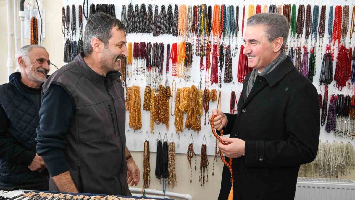 Vali Baruş'tan esnafa Ramazan ziyareti