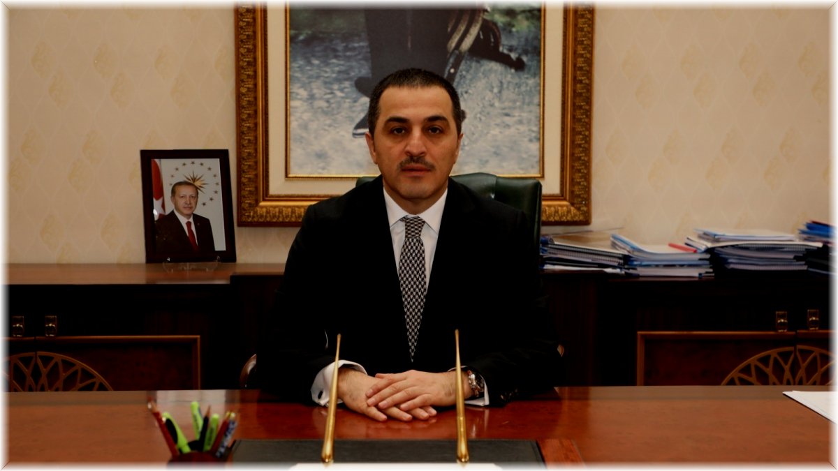 Vali/Belediye Başkan Vekili Türker Öksüz, “Kars ilklerin şehridir”