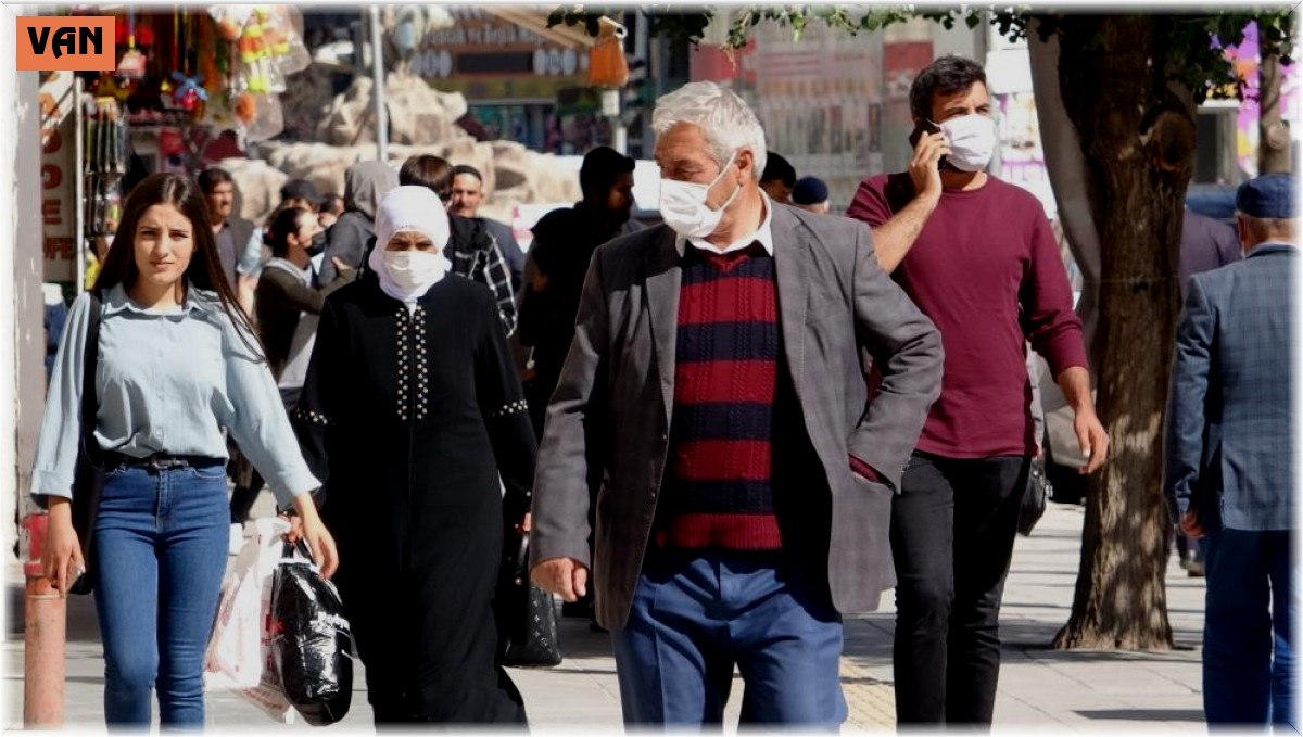 Vali Bilmez: "Hastanede yatanların çoğu aşısız"