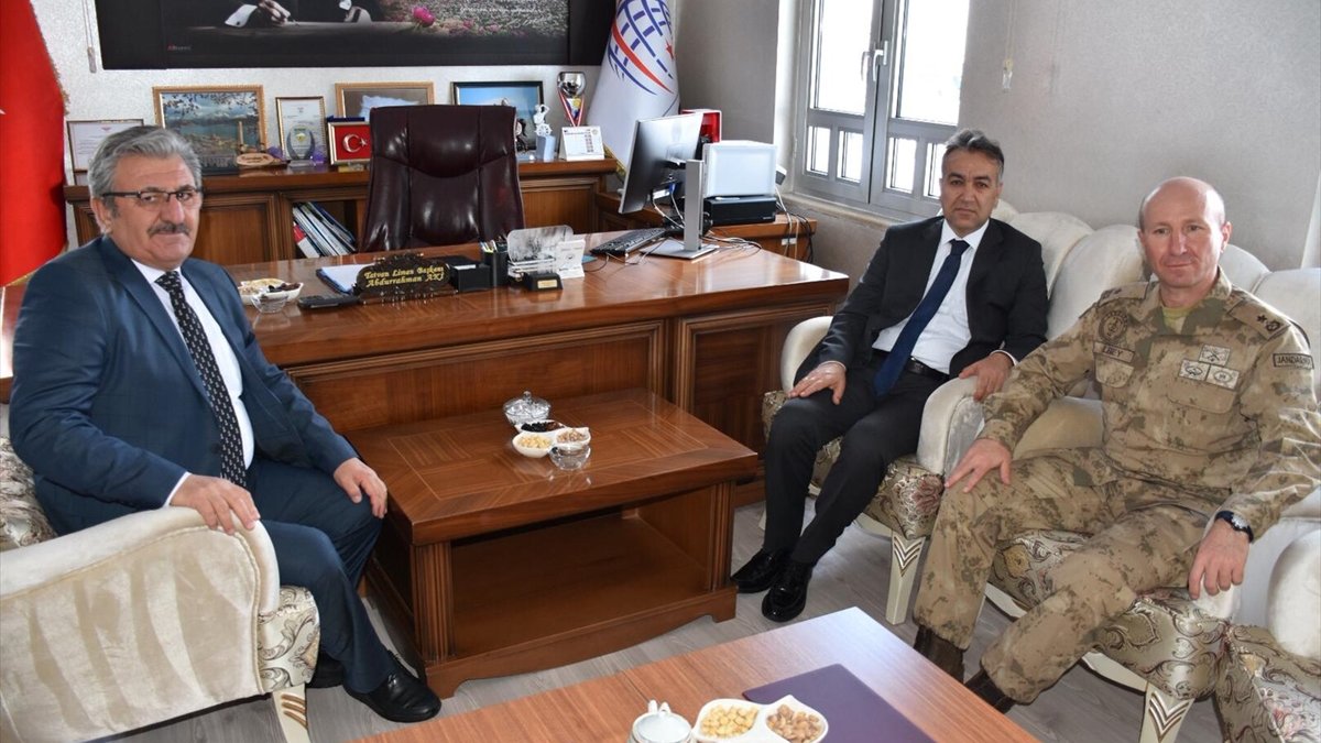 Vali Çağatay'dan Tatvan Liman Başkanlığına ziyaret