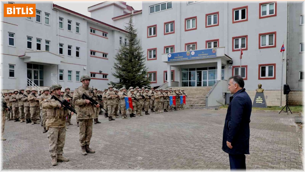 Vali Çağatay, JÖH ve komandolarla buluştu