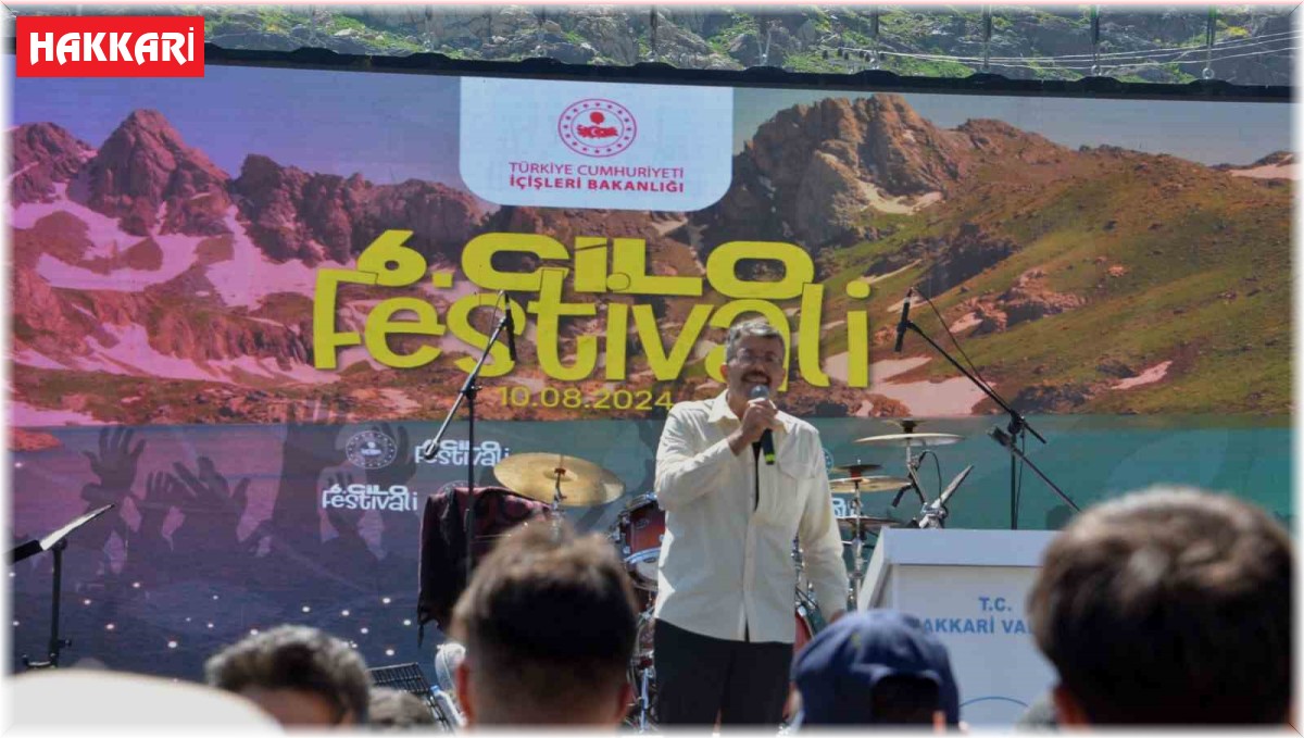 Vali Çelik: "El ele gönül gönüleyiz"