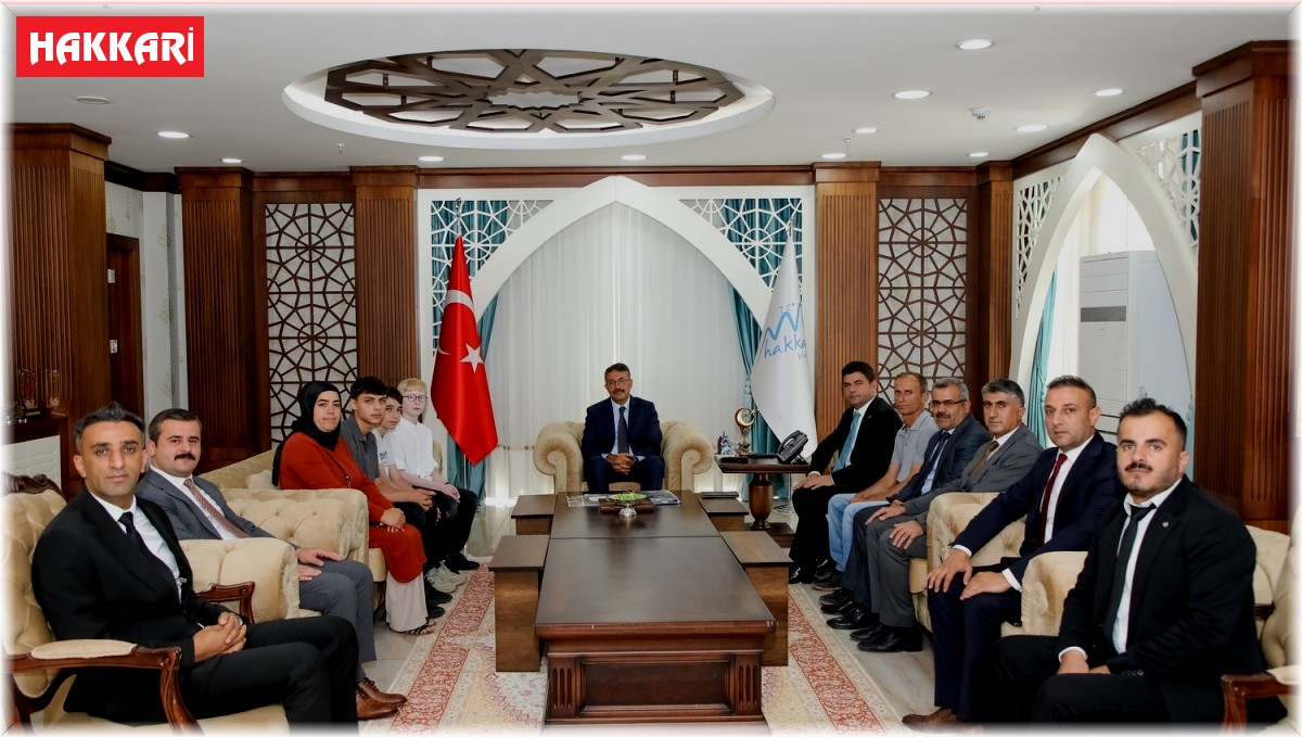 Vali Çelik: "Hakkari'nin beyin göçünü, beyin gücüne çevireceğiz."