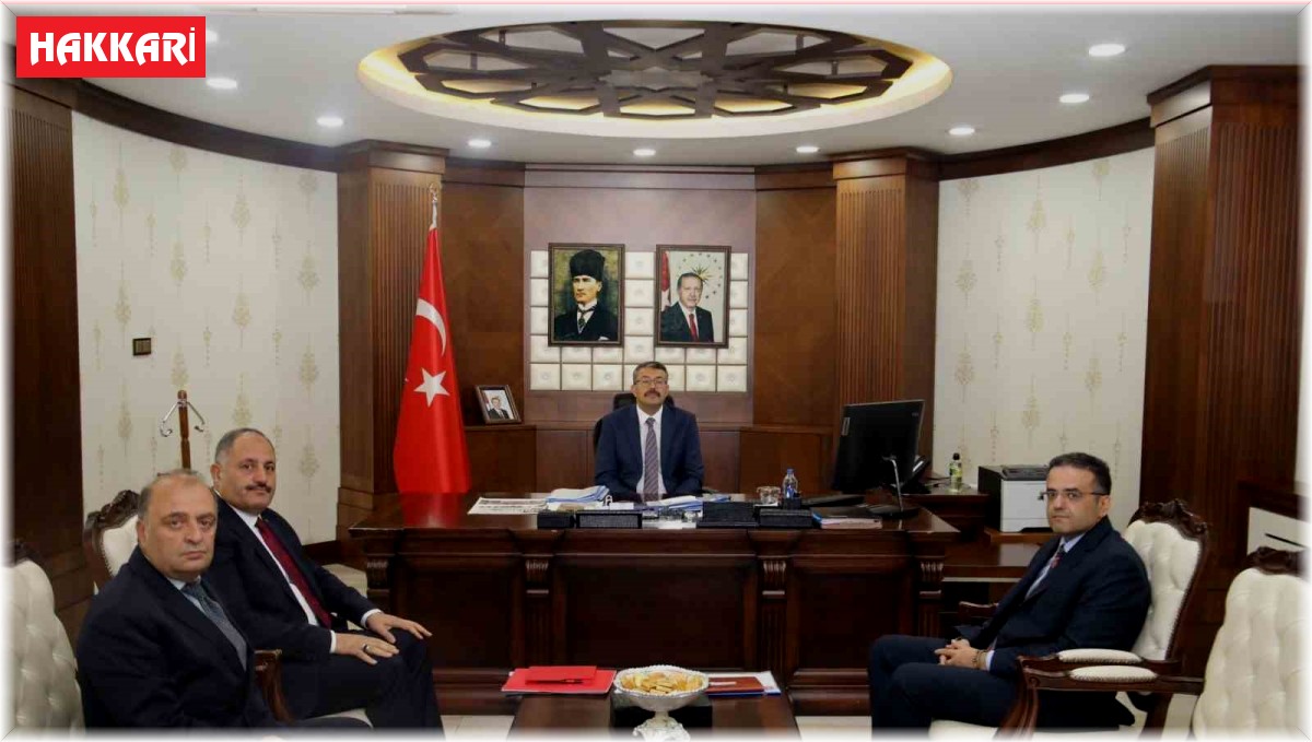 Vali Çelik: "İşsizlik sorununu çözmeye çalışacağız"