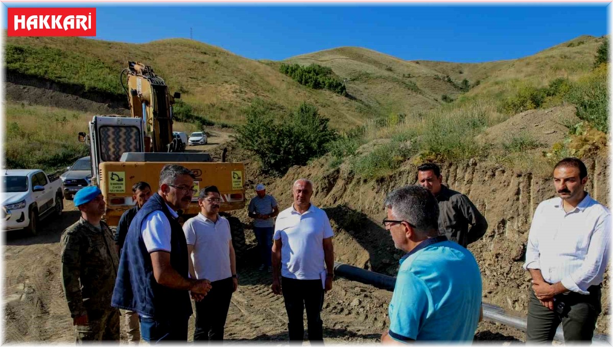 Vali Çelik, kentin su sorunun çözmek için çaba harcıyor