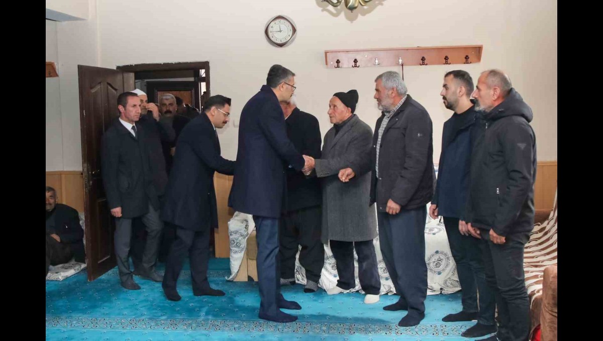 Vali Çelik, Özek ailesine taziye ziyaretinde bulundu