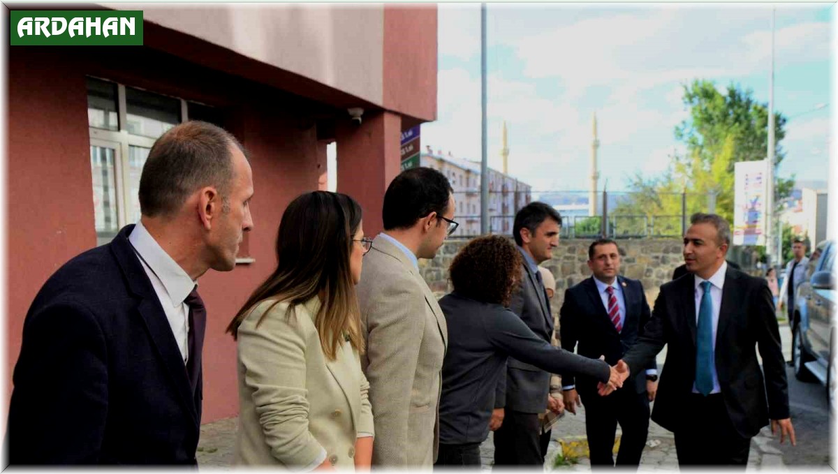 Vali Çiçek, İl Tarım ve Orman Müdürlüğünden Brifing Aldı