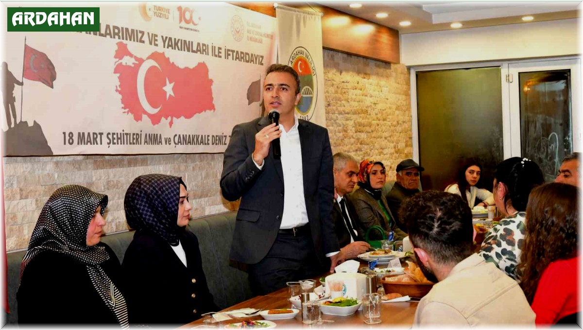 Vali Çiçek, şehit aileleri ve gaziler onuruna iftar yemeği verdi