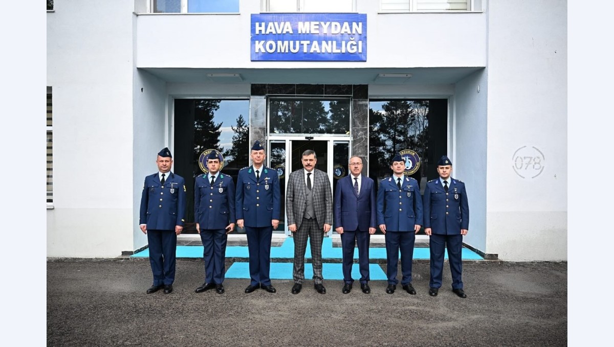 Vali Çiftçi'den Hava Meydan Komutanlığı'na ziyaret