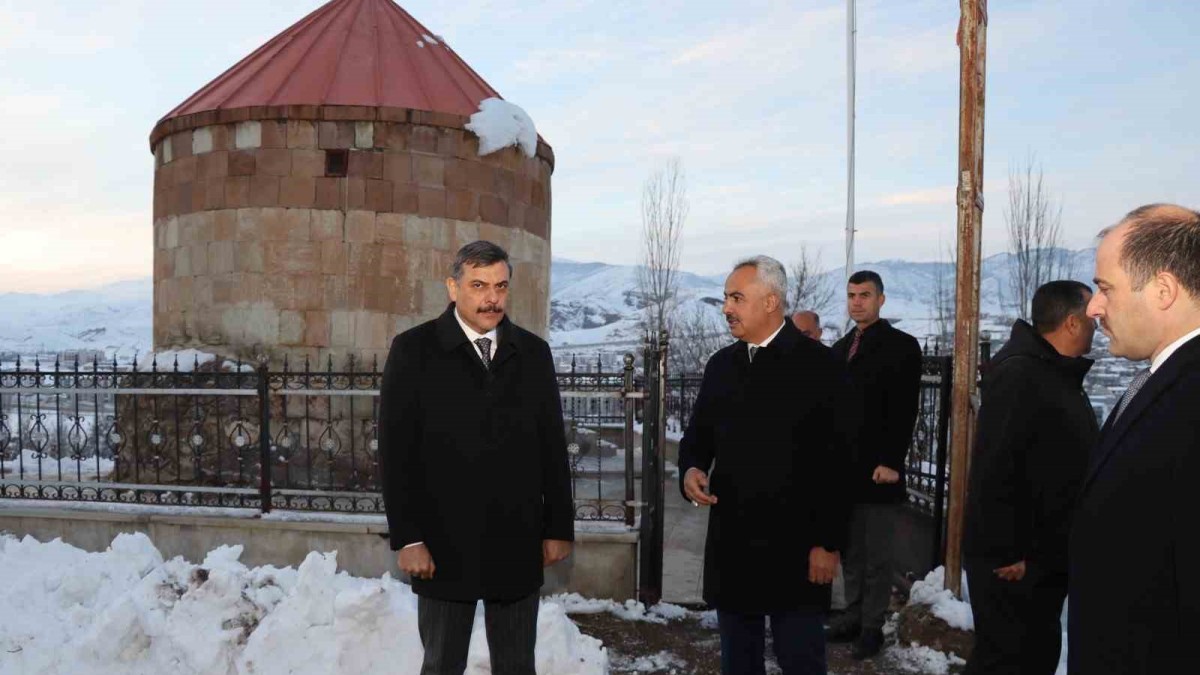 Vali Çiftçi: "Mısri Zinnun Kümbeti'ni asli hüviyetine kavuşturacağız"