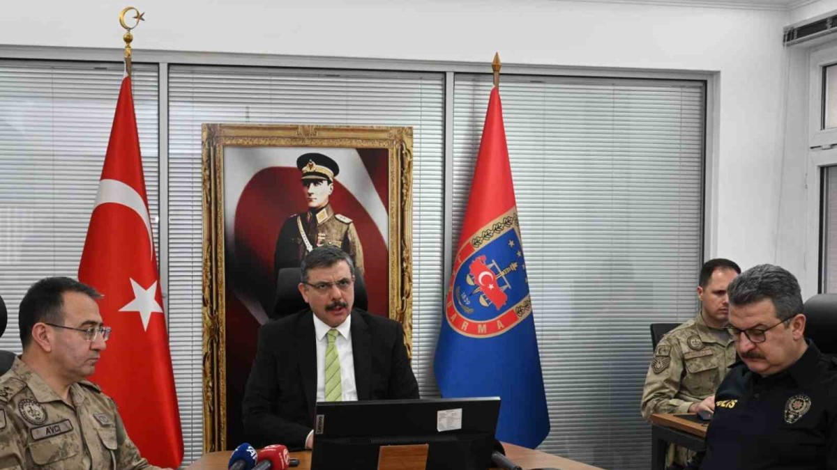 Vali Çiftçi; "Trafik denetimlerinde hedef vatandaşın canını yakmak değil, can ve mal güvenliklerini sağlamaktır"