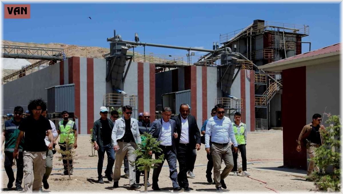Vali Dr. Ozan Balcı, katı atık entegre bertaraf tesisini ziyaret etti
