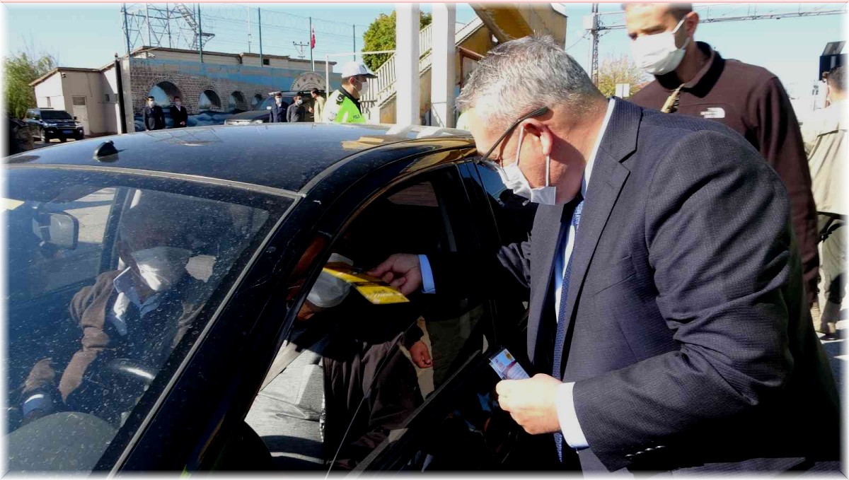 Vali Gündüzöz'den sürücülere uyarı