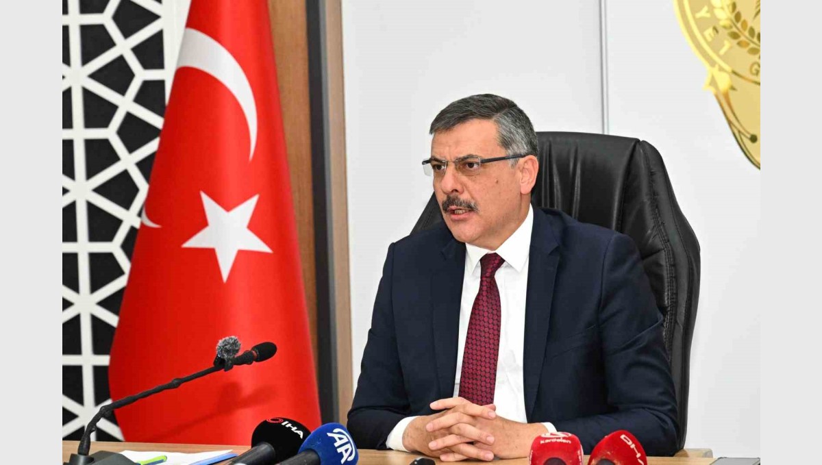 Vali Mustafa Çiftçi; "Kurduğu cumhuriyet, Selçuklu ve Osmanlı Cihan Devleti'nin kadim mirasını geleceğe taşıyan bir eserdir"