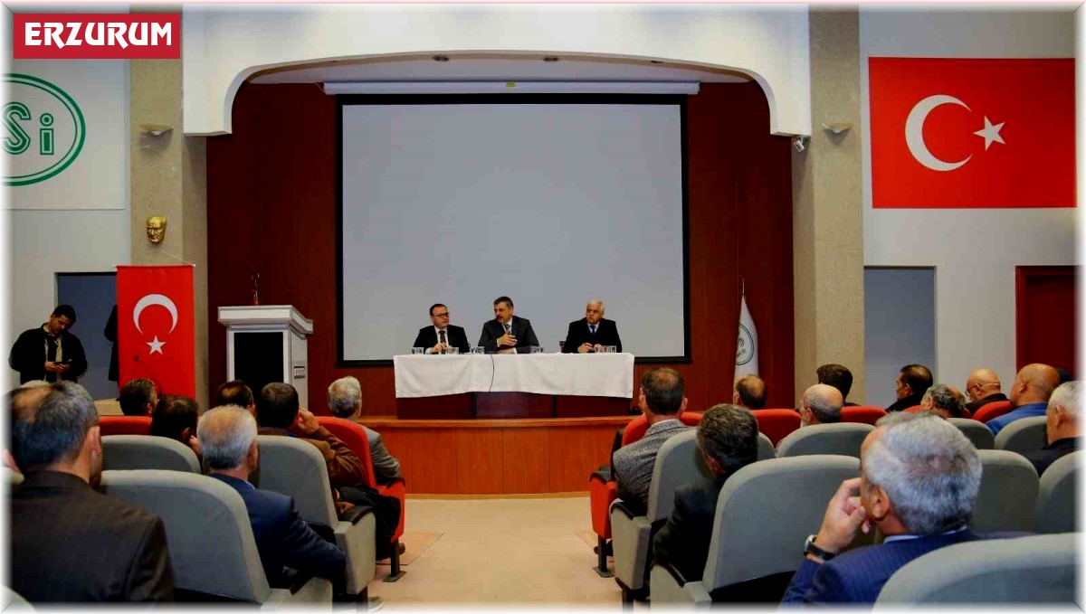 Vali Mustafa Çiftçi, muhtarlarla buluştu