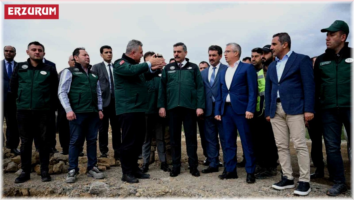 Vali Mustafa Çiftçi, Narman Şehitler Barajı'nda incelemelerde bulundu