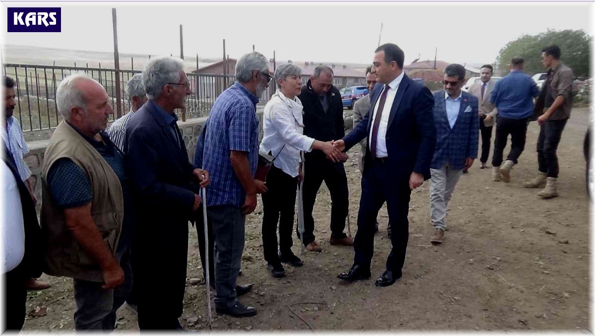 Vali Öksüz, başarılı kursiyerlere sertifikalarını verdi