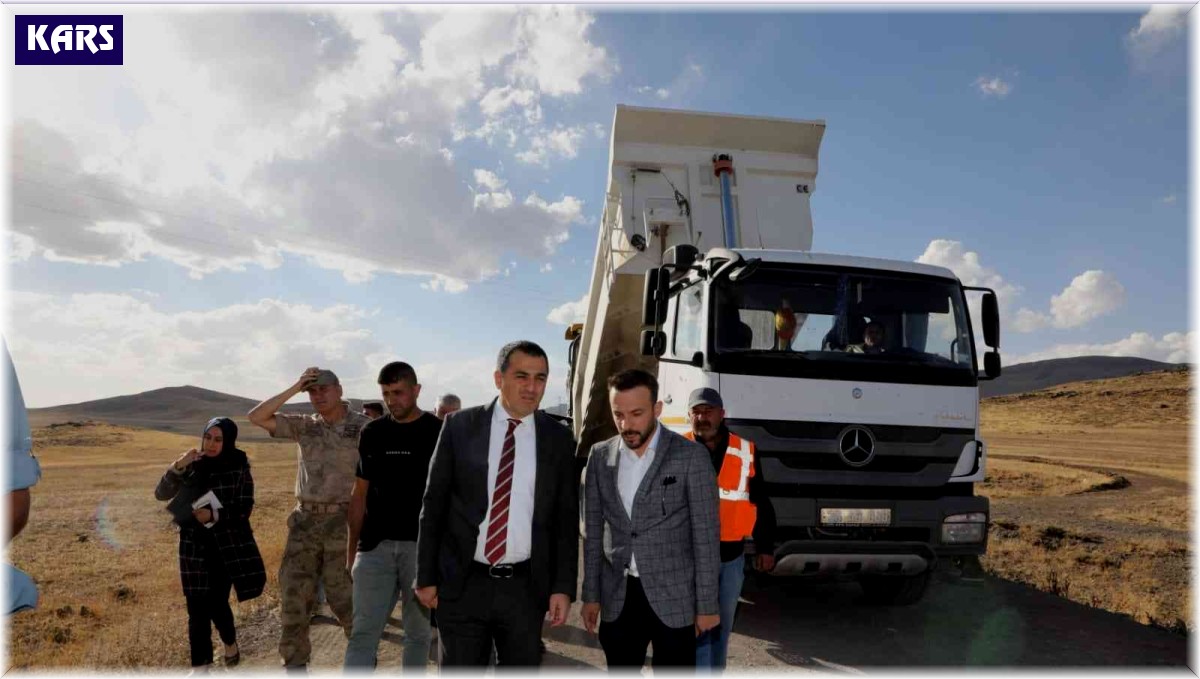 Vali Öksüz'ün köy ziyaretleri devam ediyor