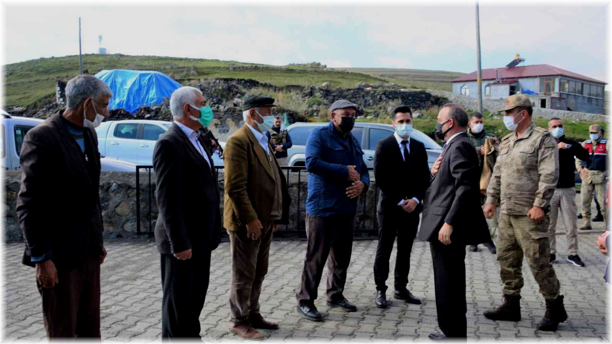 Vali Öner köy ziyaretlerine devam ediyor