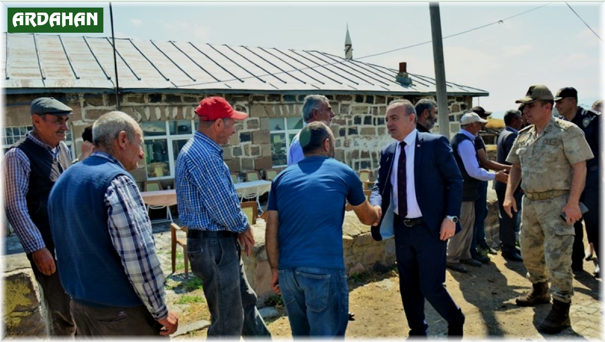 Vali Öner, köylerin daha yaşanabilir hale gelmesi için çabalıyoruz