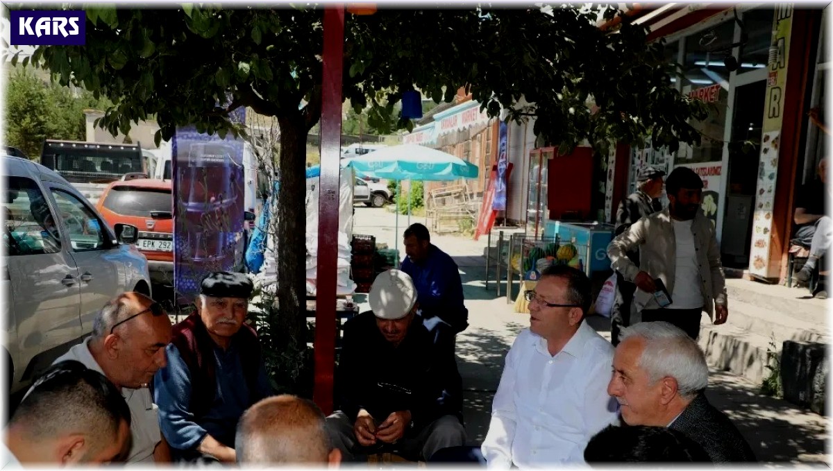 Vali Polat, vatandaşlarla çay içti, sohbet etti