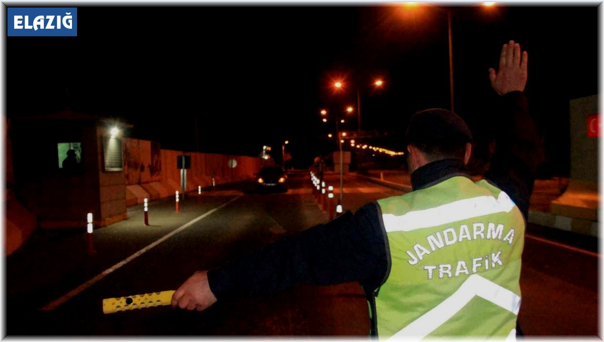 Vali Toraman: "İl genelinde 2 bin 354 personel ile emniyet ve asayişi sağlamaya çalışıyoruz"