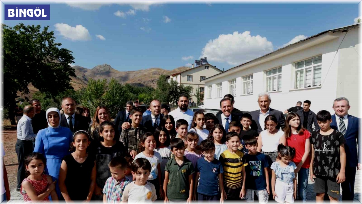 Vali Usta, vatandaşların taleplerini dinledi